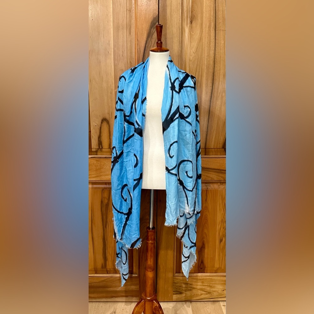 Black Sun/Scrollwork/Web Lightweight Scarf/Wrap/Shawl/Wall Hanging, Sky Blue EUC